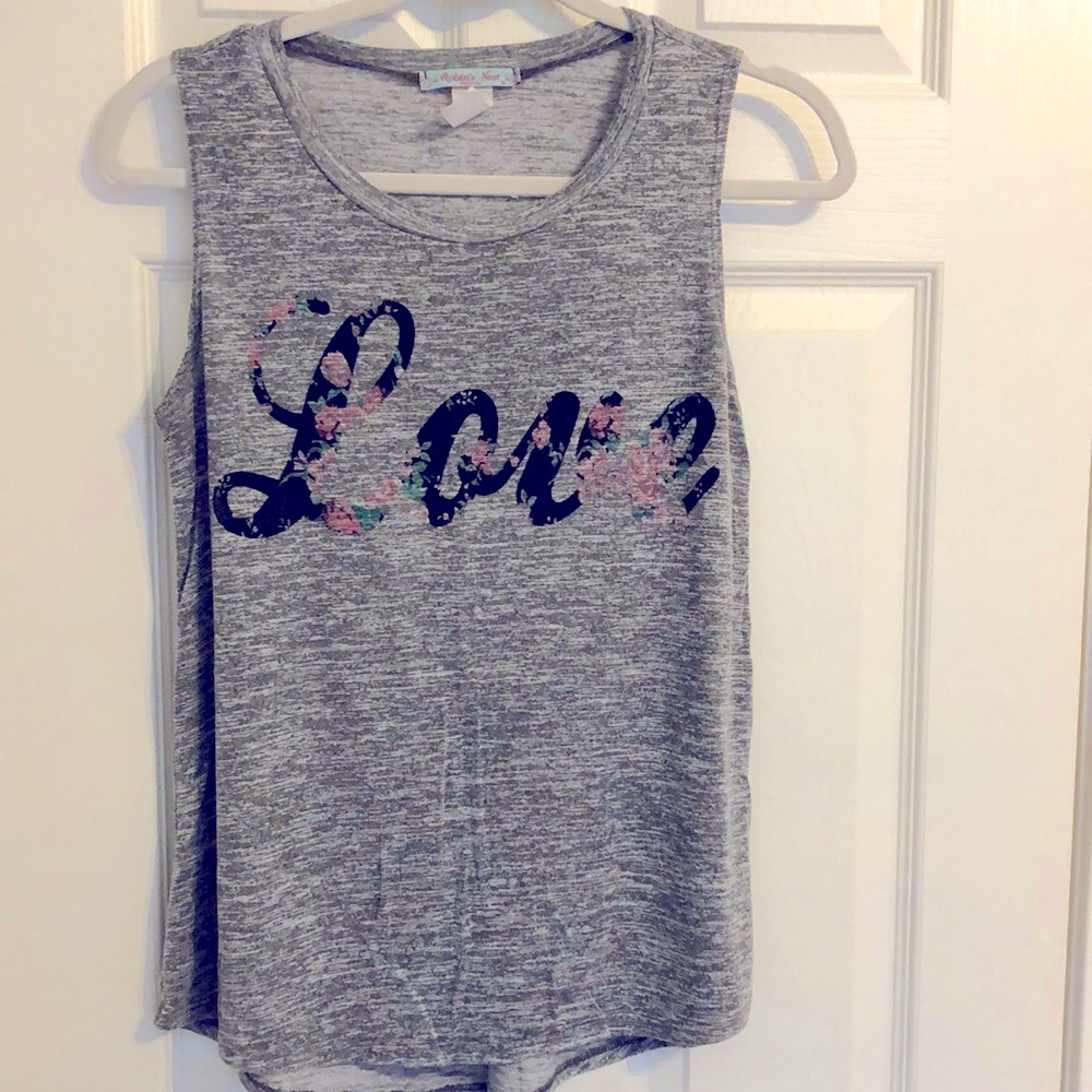Maternity tank size small
